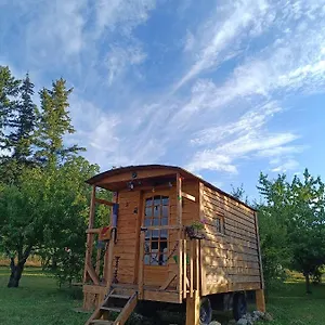 Camping Roulotte O Reves Atypiques, Bouce (Allier)